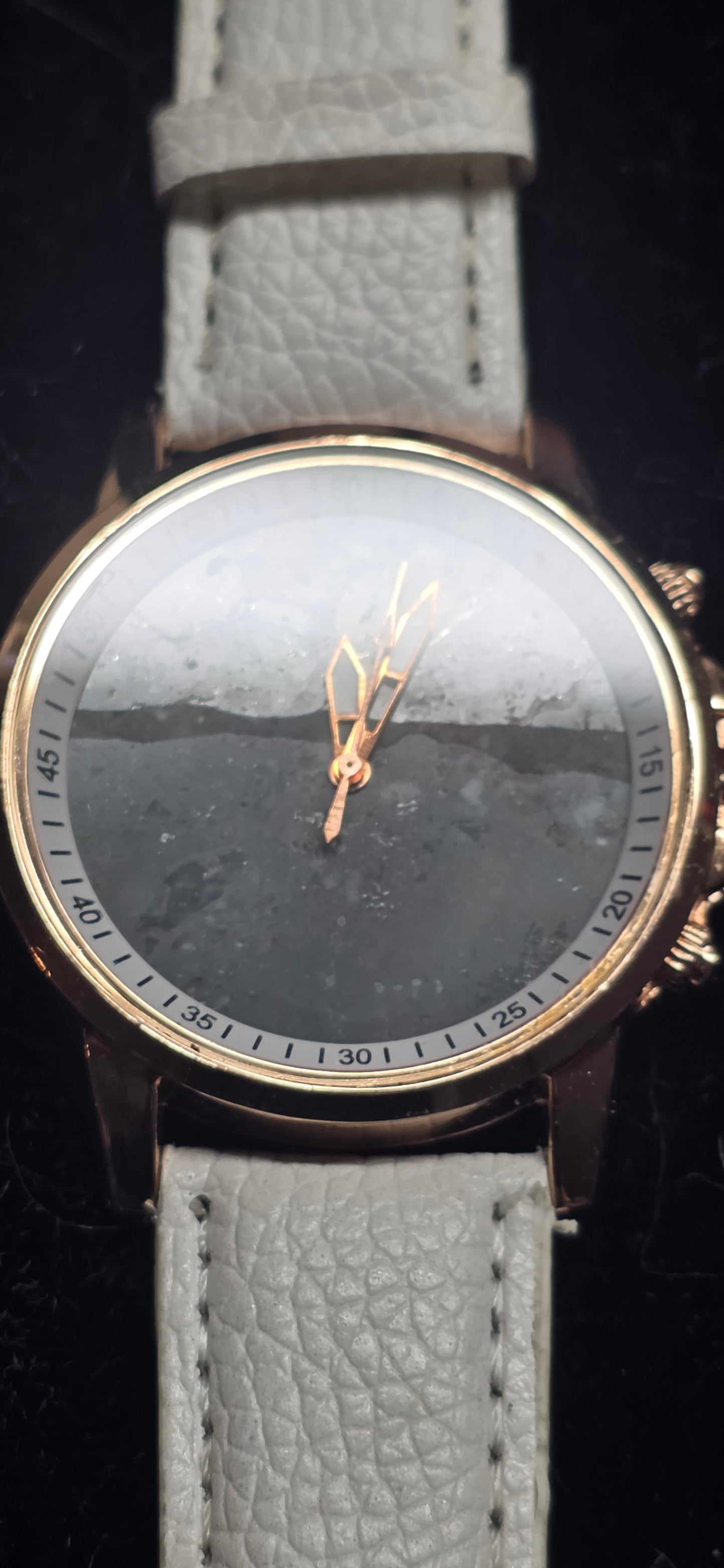 1/1 Dendritic Rhyolite Watch