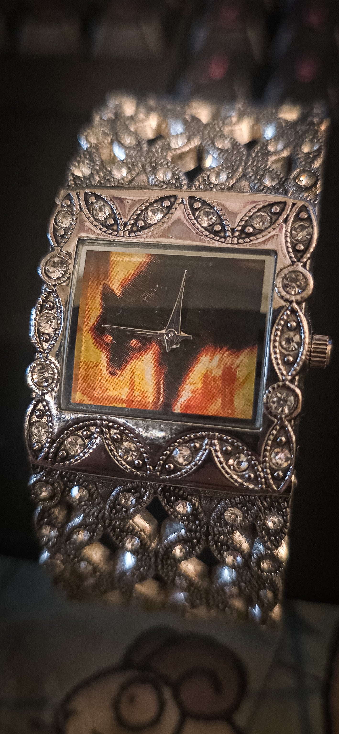 Magic the gathering Ember-Eye Wolf - Shadows over Innistrad (SOI) Cuff Watch