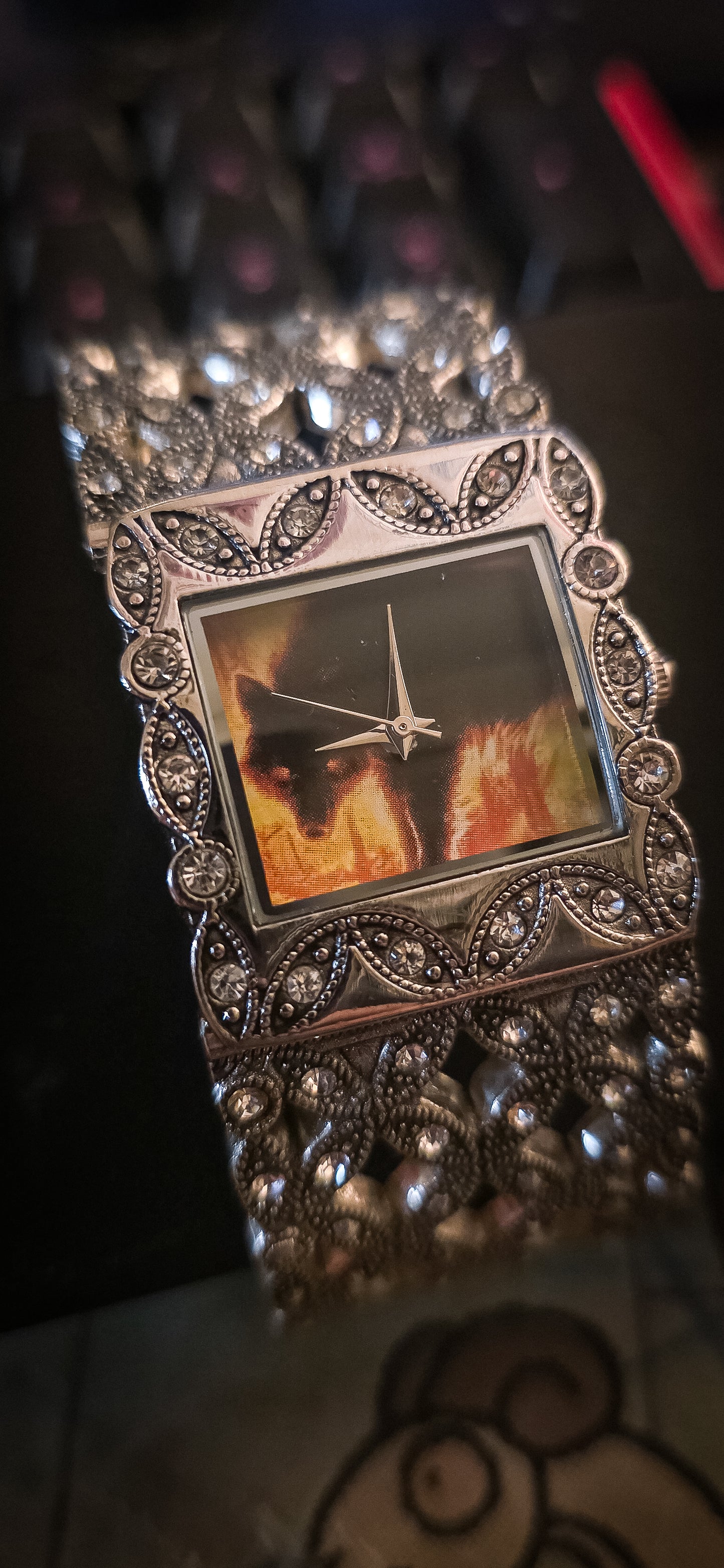 Magic the gathering Ember-Eye Wolf - Shadows over Innistrad (SOI) Cuff Watch