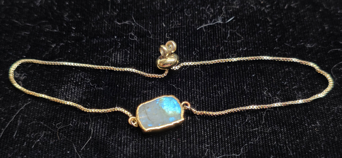 Vintage custome jewelry labradorite center stone bracelet