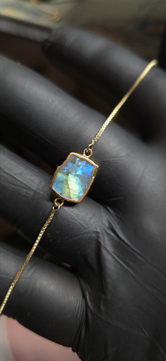 Vintage custome jewelry labradorite center stone bracelet